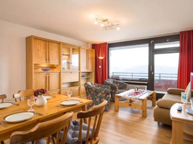 Apartment A701 Sassofortino