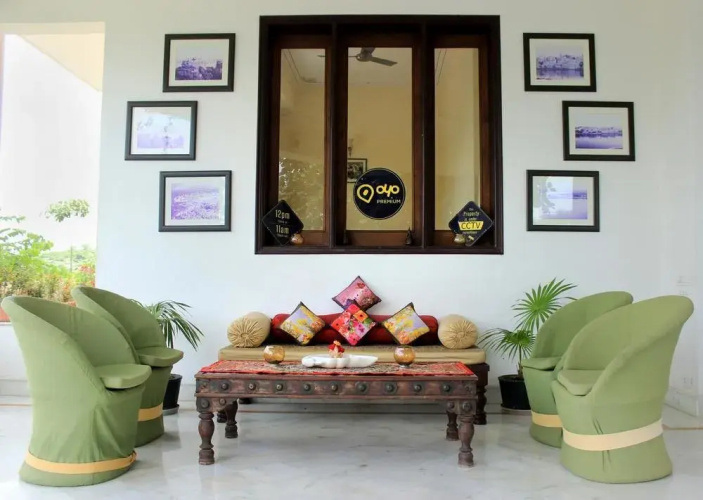 Devraj Villa-A Luxury Homestay with Pool