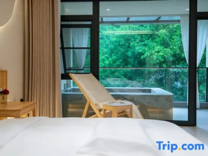 Twin Suite with balcony