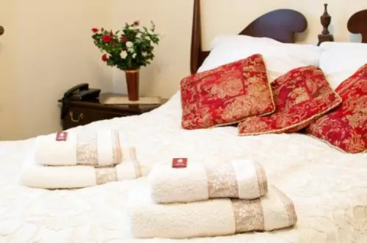 Hotel Trylogia