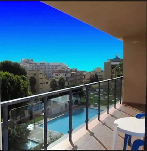 1 Bedroom Apartment with balcony