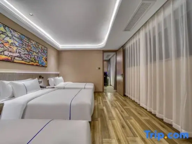 Triple Suite