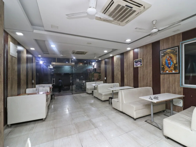 OYO 1125 Hotel City Point