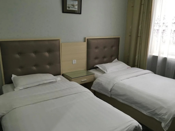 Chifeng Quanyou Inn