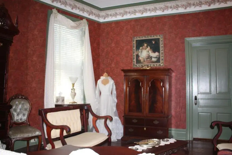 McFarlin House B&B
