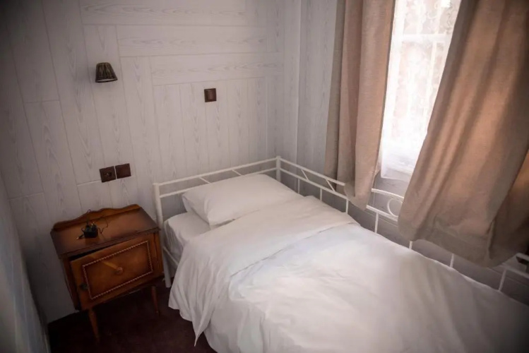 1920s Rooms