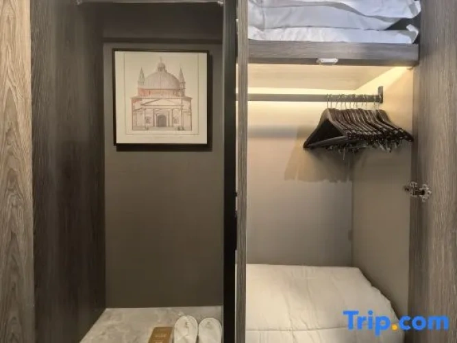 2 Bedrooms Deluxe Suite