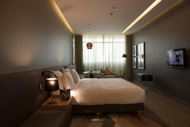 1 Bedroom Suite with view