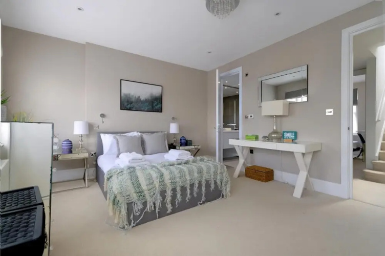 Gorgeous Hampstead Flat