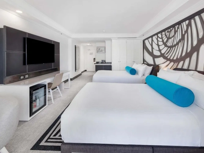 Deluxe Twin room with balcony and with harbour view