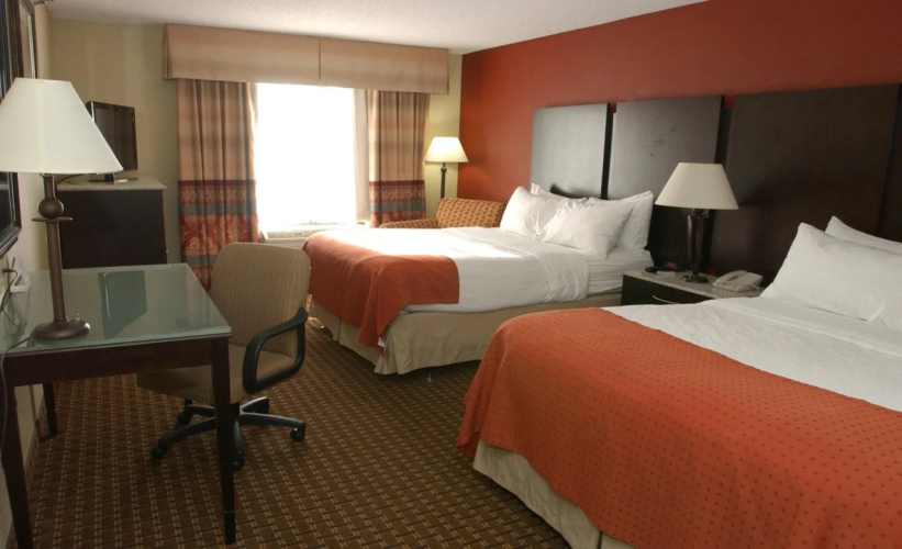 DoubleTree by Hilton Owatonna
