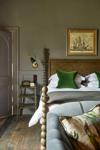 Comfort room
