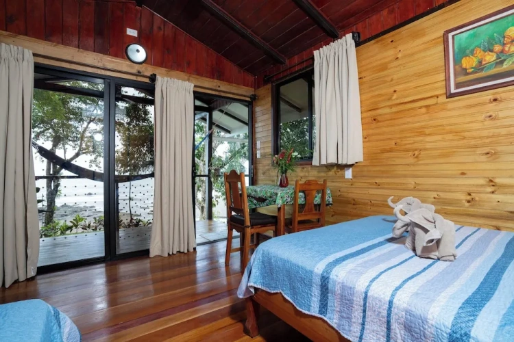 Bungalow with balcony and with ocean view