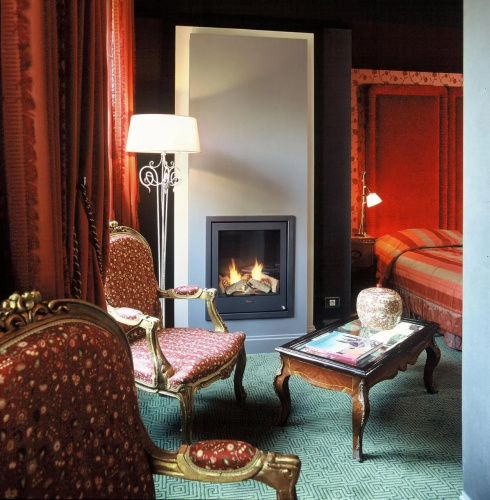 Bordeau Canal Suites