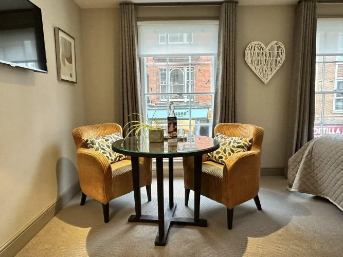 Goswell House