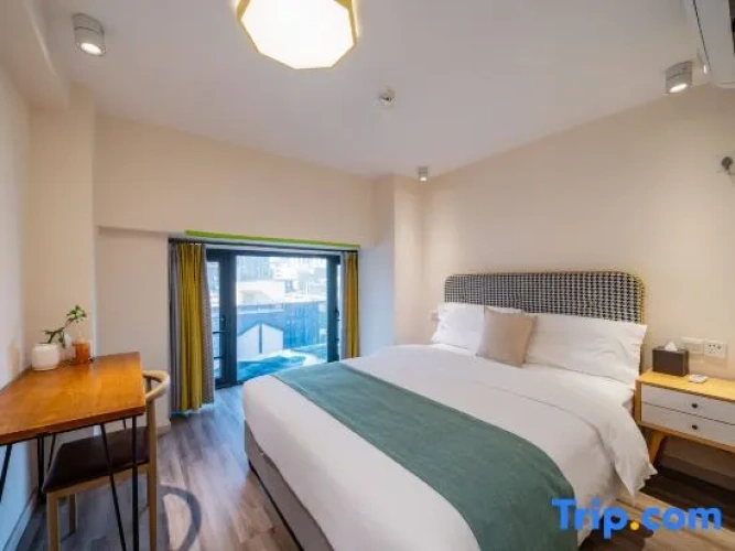 2 Bedrooms Suite