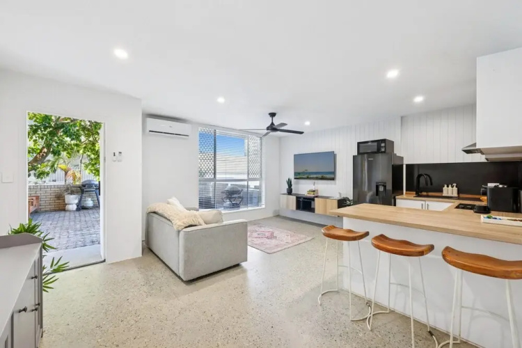 Spacious 1-bed Apartment in Coolangatta