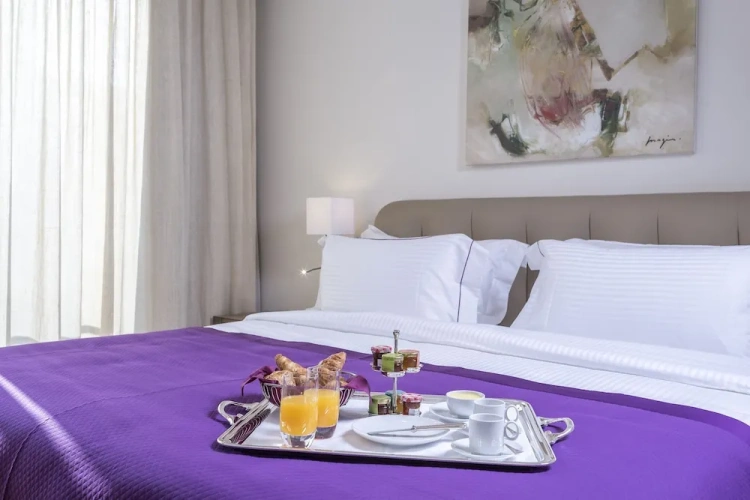 Double Suite