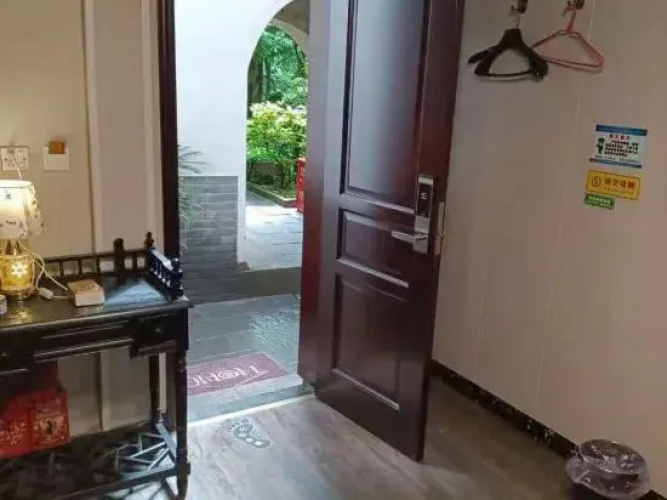 Liuyinlu Hostel