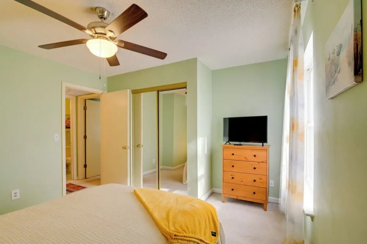 Myrtle Beach Condo 2 Mi to Surfside Beach!