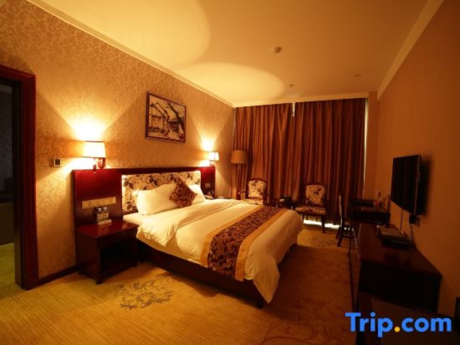 Deluxe Double Suite