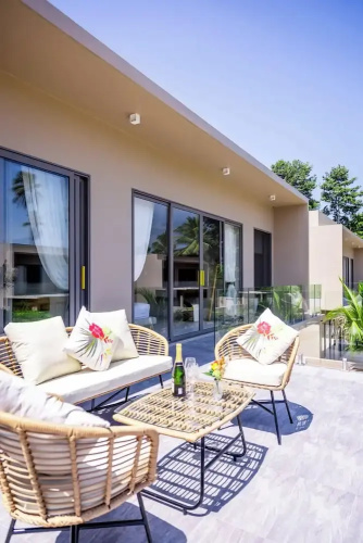 3 Bed Pool Villa Near The Beach KBR29
