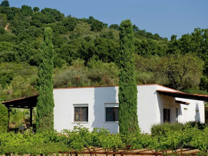 Apartment Near Arco Naturale Beach
