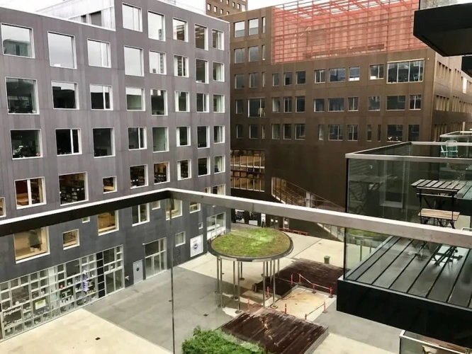 Deluxe Apartment with balcony