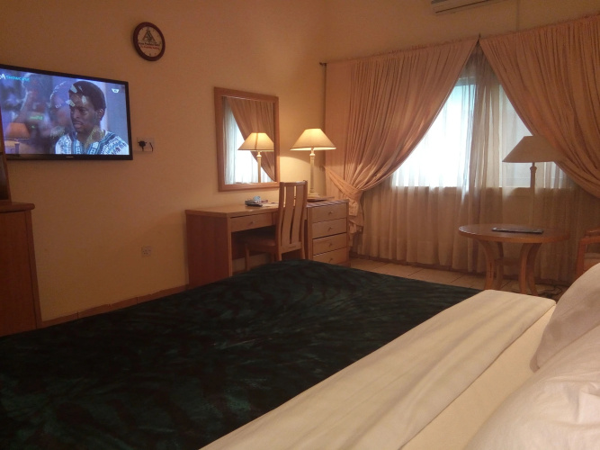Asaa Pyramid Hotel