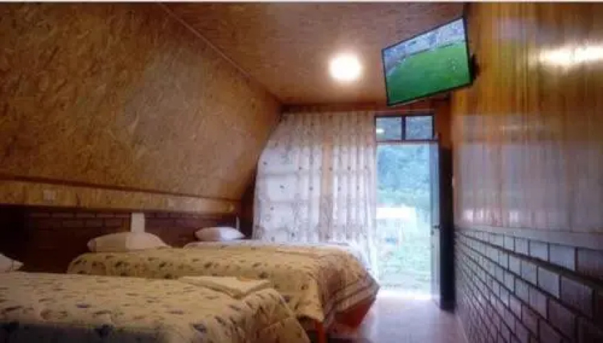 D'Green Lodge