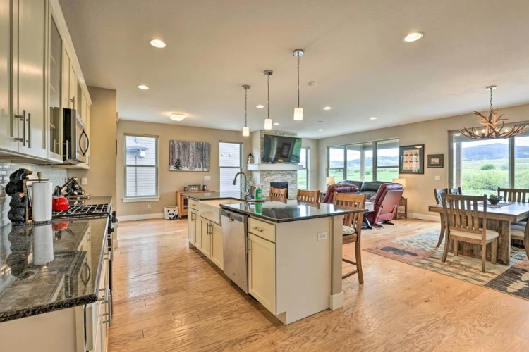 2 Bedrooms Cottage