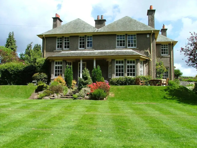 Newholme House