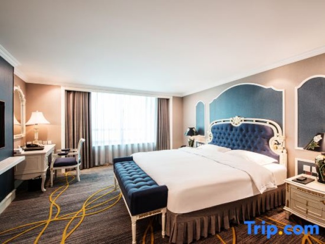 Executive Double Suite