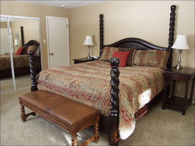 992 Ptarmigan Rd 6 Bedroom Home