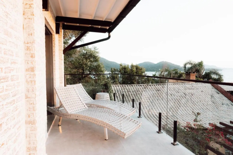 Naatooh Guest Houses