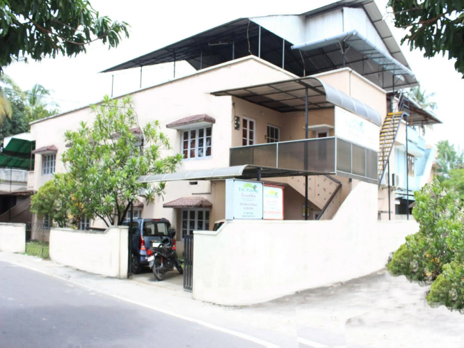 The Parrot Serviced Villa
