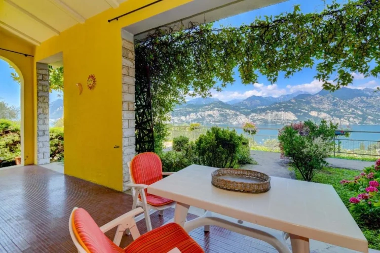 2 Bedrooms Double Family Apartment with view