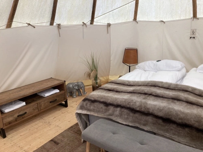 Tent with view