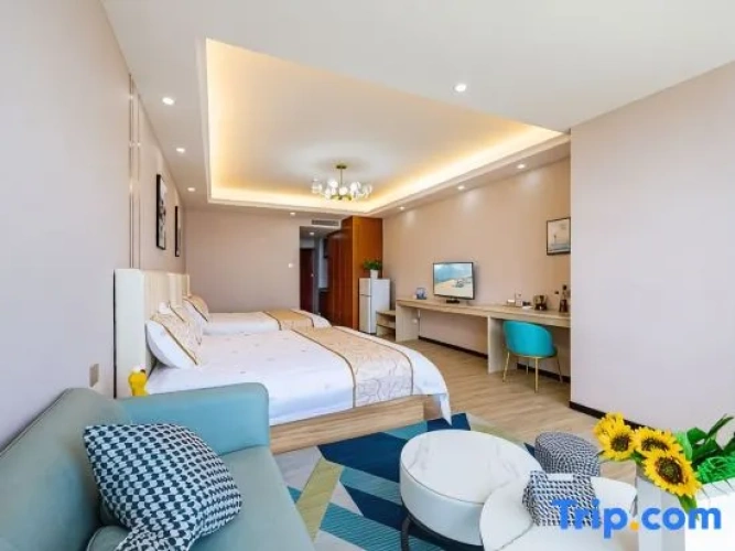 Standard Twin room with sea view