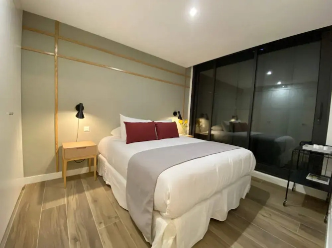 w Stylish 2BR w Sunny Terrace in Chueca