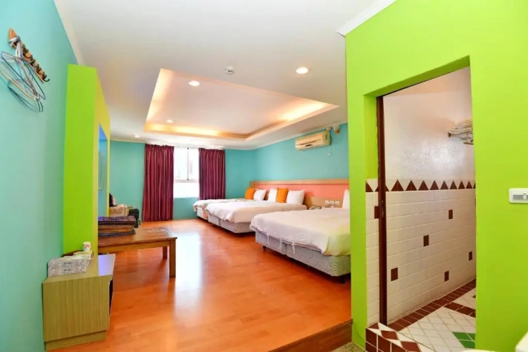 Standard Family room