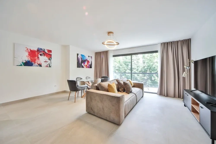 Business Apartment