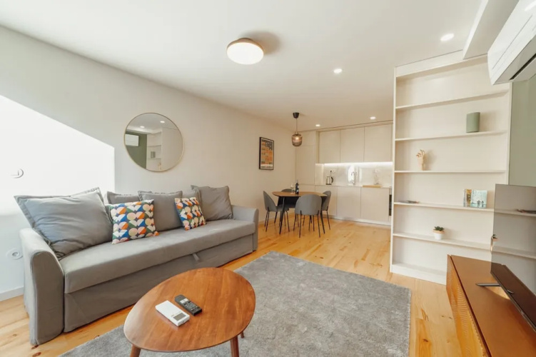 Gaia Premium B Apartment by Vacationy