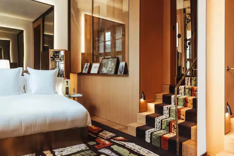 Sax Paris, LXR Hotels & Resorts
