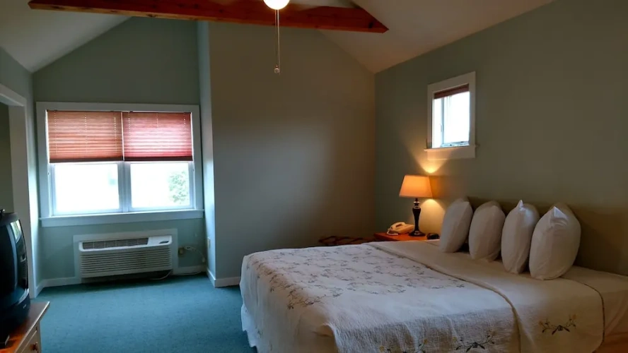 Deluxe Double Cottage