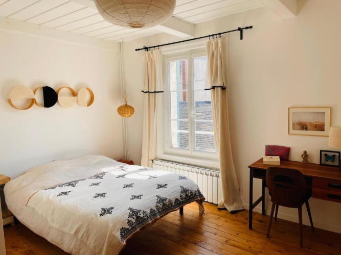 3 Bedrooms Cottage