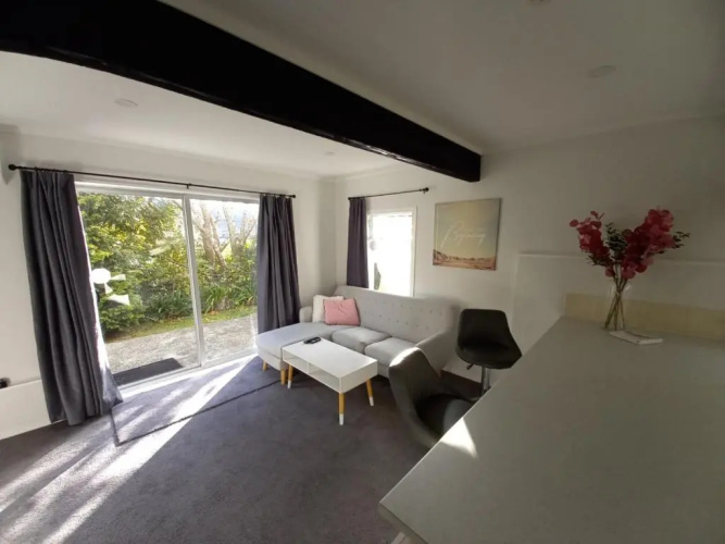 Lemon Tree Apartment Tawa