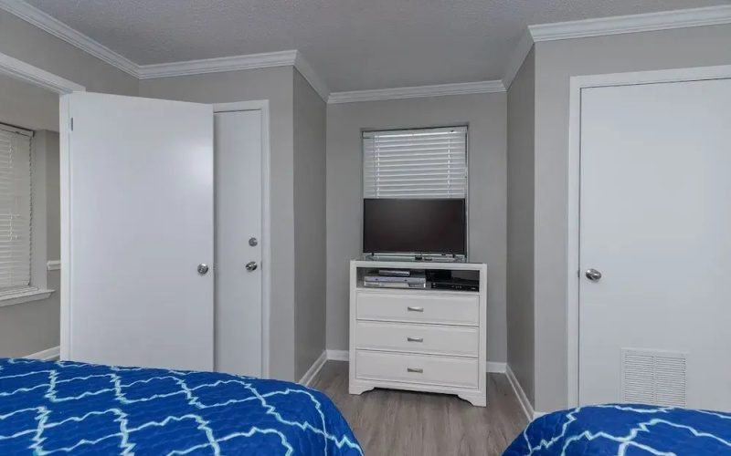 Phoenix Vi 6609 2 Bedroom Condo