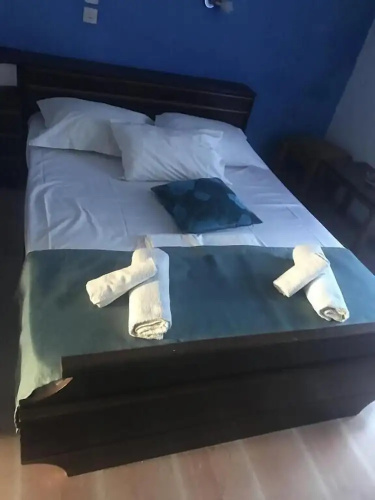 Angela - Zoi Rooms