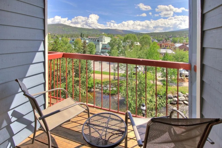 River Mtn Lodge E205
